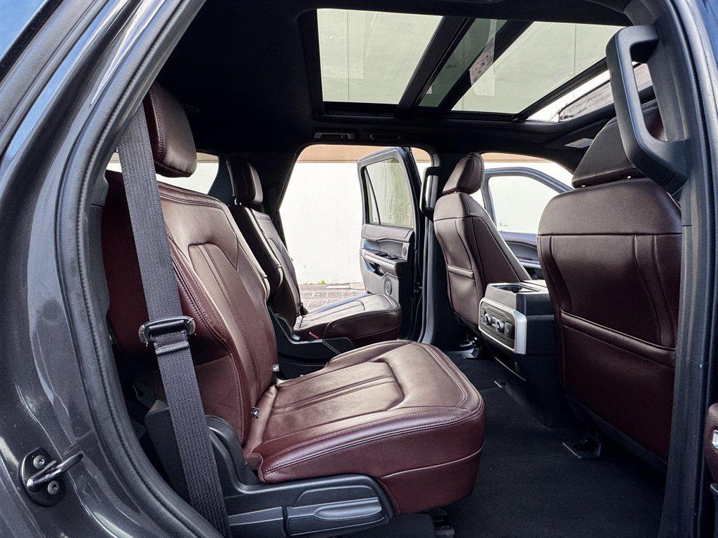 used 2023 Ford Expedition car, priced at $25,990