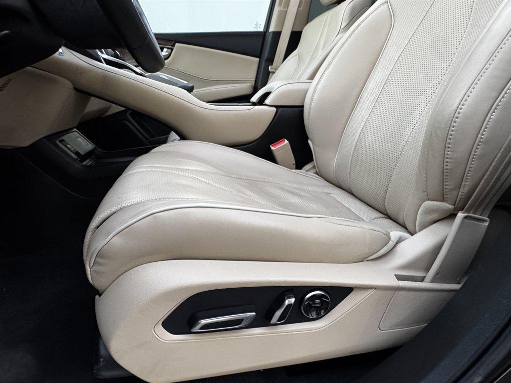 used 2024 Acura RDX car, priced at $28,990