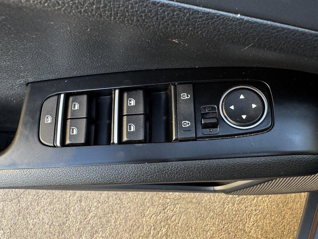 used 2020 Kia Soul car, priced at $10,990