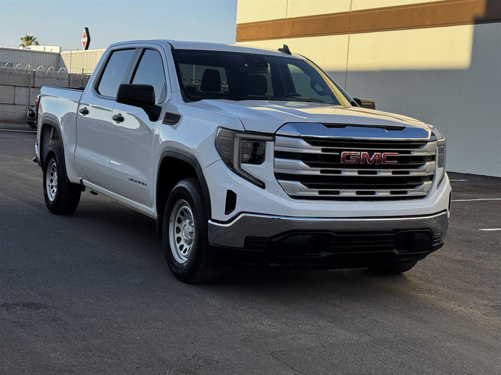 used 2024 GMC Sierra 1500 car, priced at $24,990