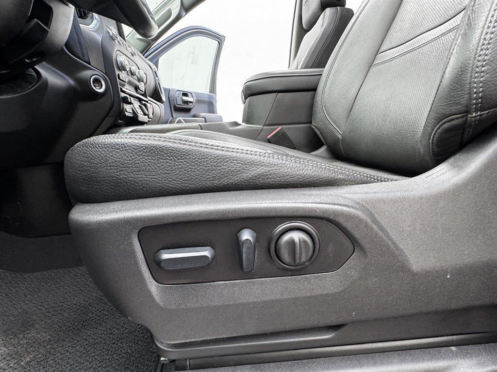 used 2022 GMC Sierra 1500 car, priced at $35,990