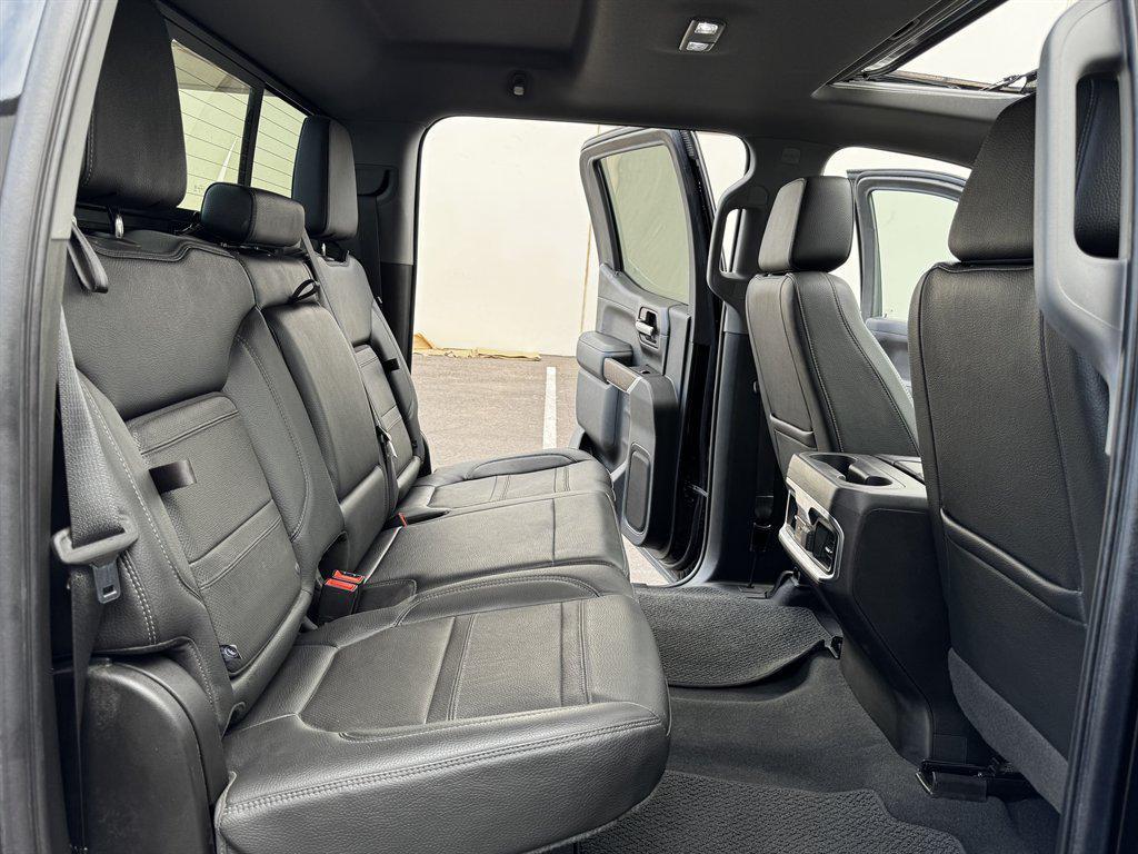 used 2022 GMC Sierra 1500 car, priced at $35,990