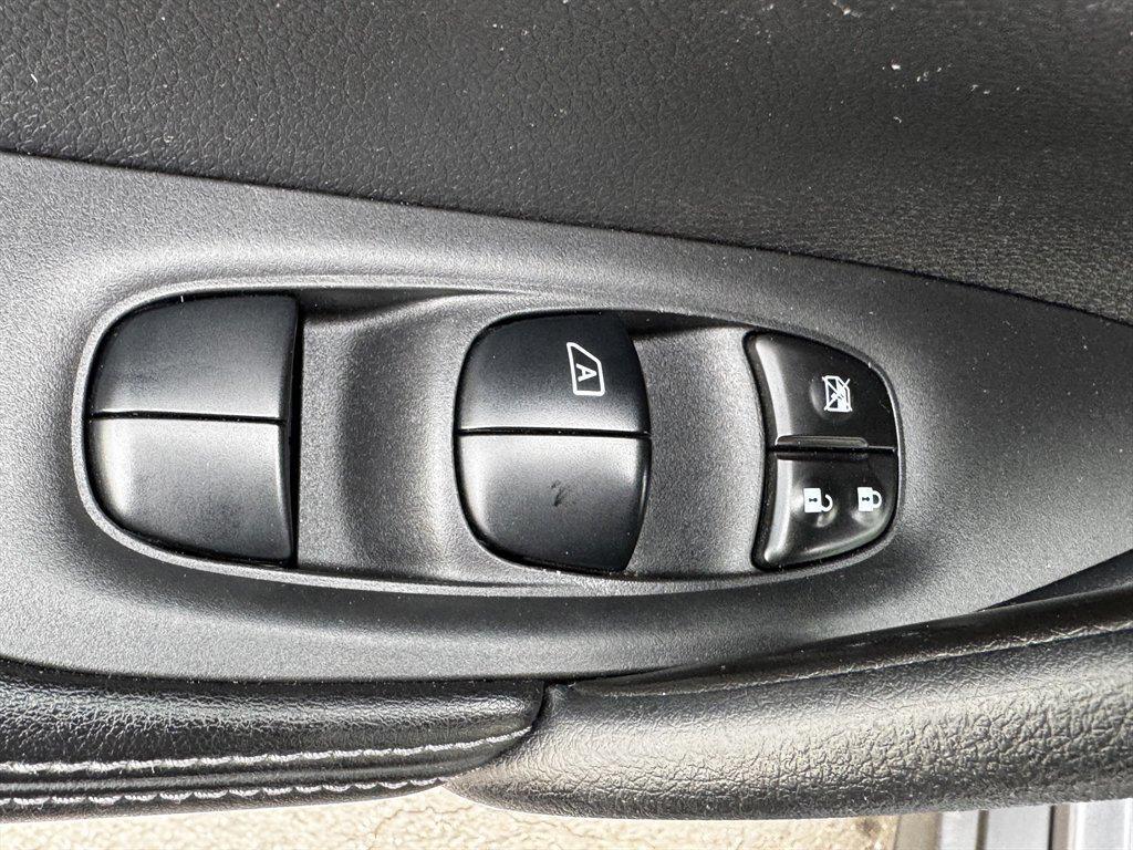 used 2020 Nissan Rogue car, priced at $12,490