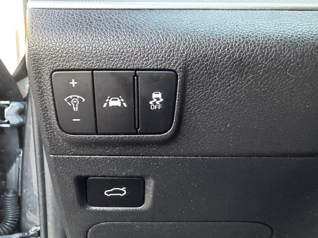 used 2022 Kia K5 car, priced at $13,490