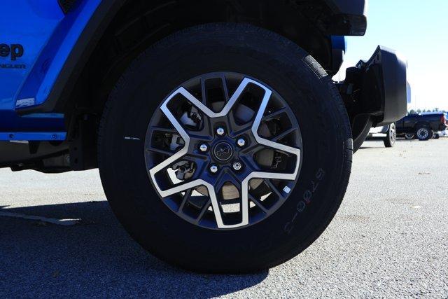 new 2025 Jeep Wrangler car, priced at $49,247