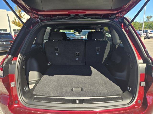 new 2025 Jeep Grand Cherokee car, priced at $32,950