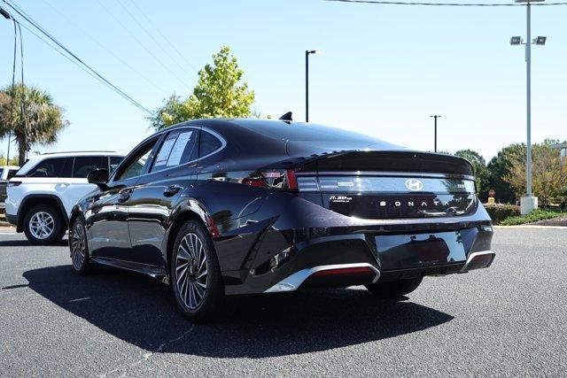 used 2024 Hyundai Sonata Hybrid car, priced at $29,145