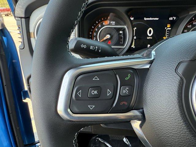 new 2025 Jeep Wrangler car, priced at $42,575