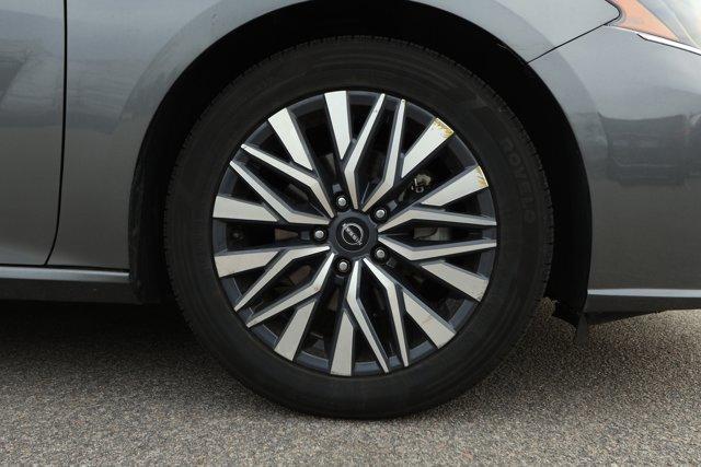 used 2023 Nissan Altima car, priced at $18,990