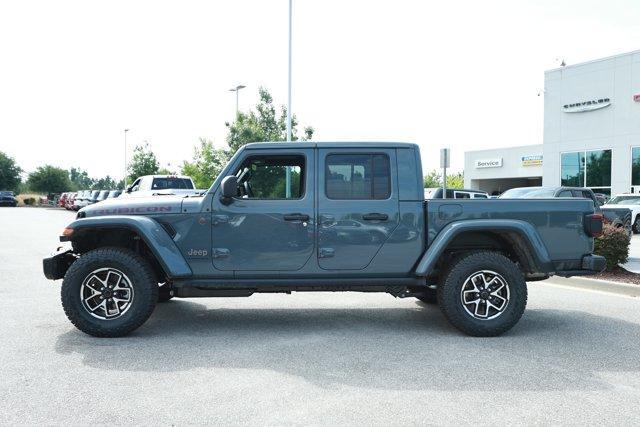 new 2026 Jeep Gladiator car, priced at $59,138
