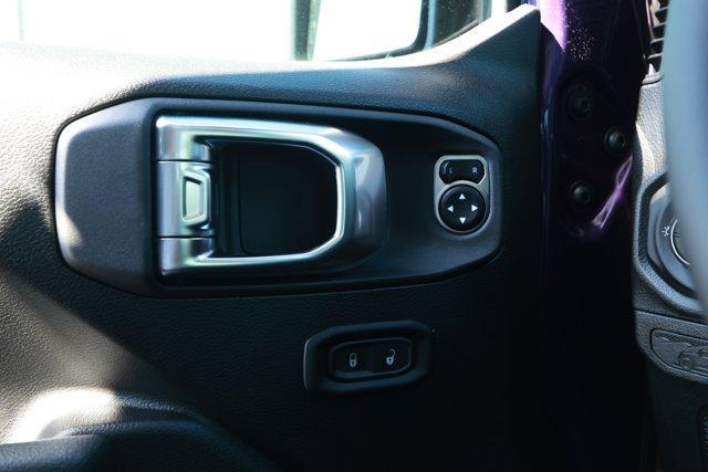 new 2026 Jeep Gladiator car, priced at $44,651