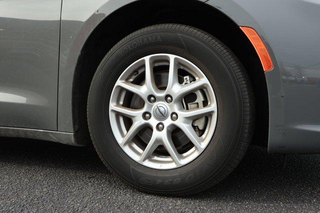 used 2022 Chrysler Pacifica car, priced at $17,990