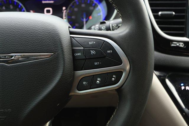 used 2022 Chrysler Pacifica car, priced at $17,990