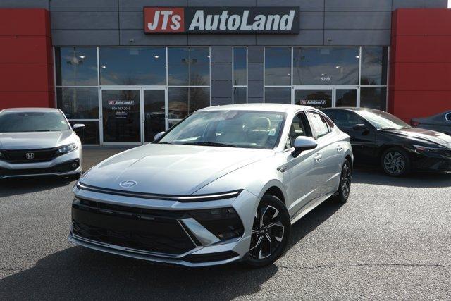 used 2024 Hyundai Sonata car, priced at $22,990
