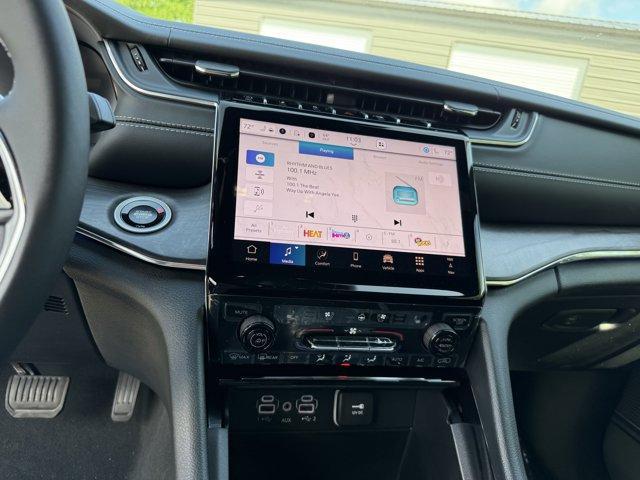 new 2025 Jeep Grand Cherokee L car, priced at $54,741