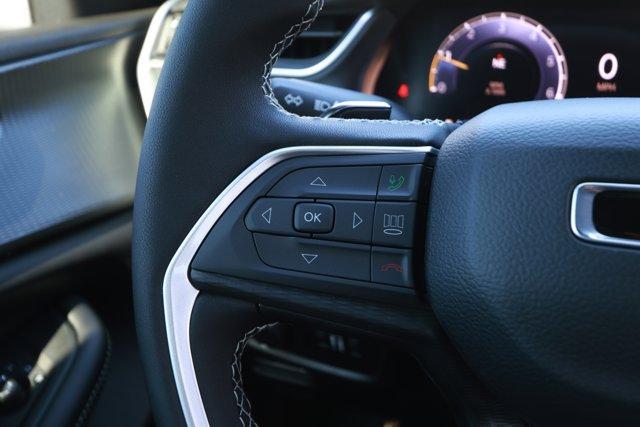 new 2025 Jeep Grand Cherokee car, priced at $35,806