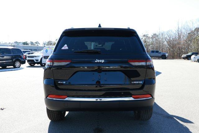 new 2025 Jeep Grand Cherokee car, priced at $35,806