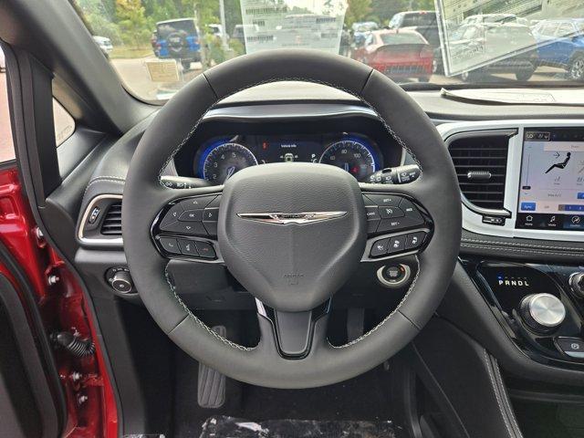 new 2026 Chrysler Pacifica car, priced at $43,375