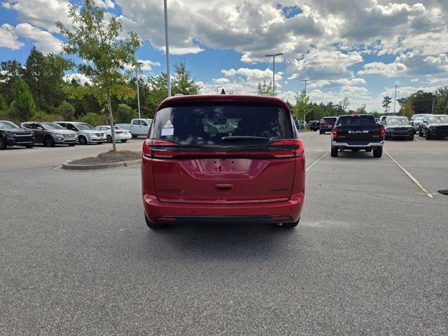 new 2026 Chrysler Pacifica car, priced at $43,375