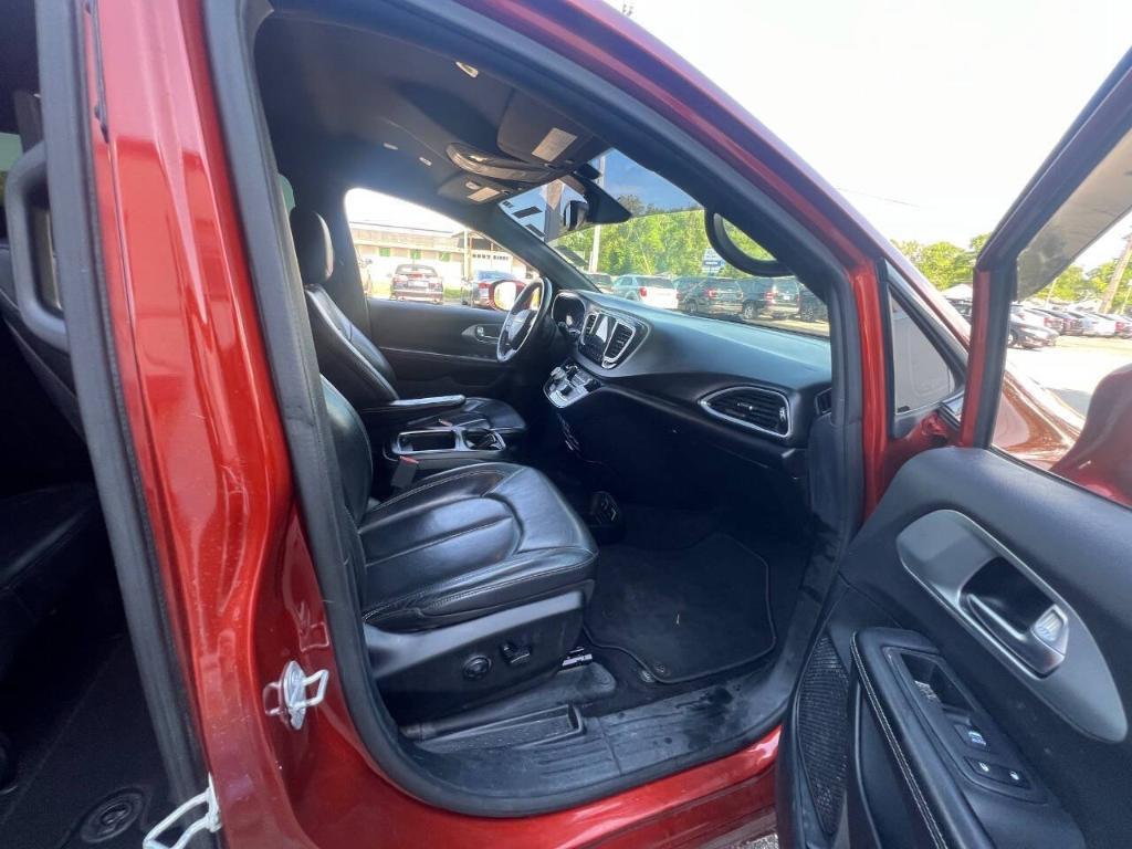 used 2018 Chrysler Pacifica car, priced at $6,995