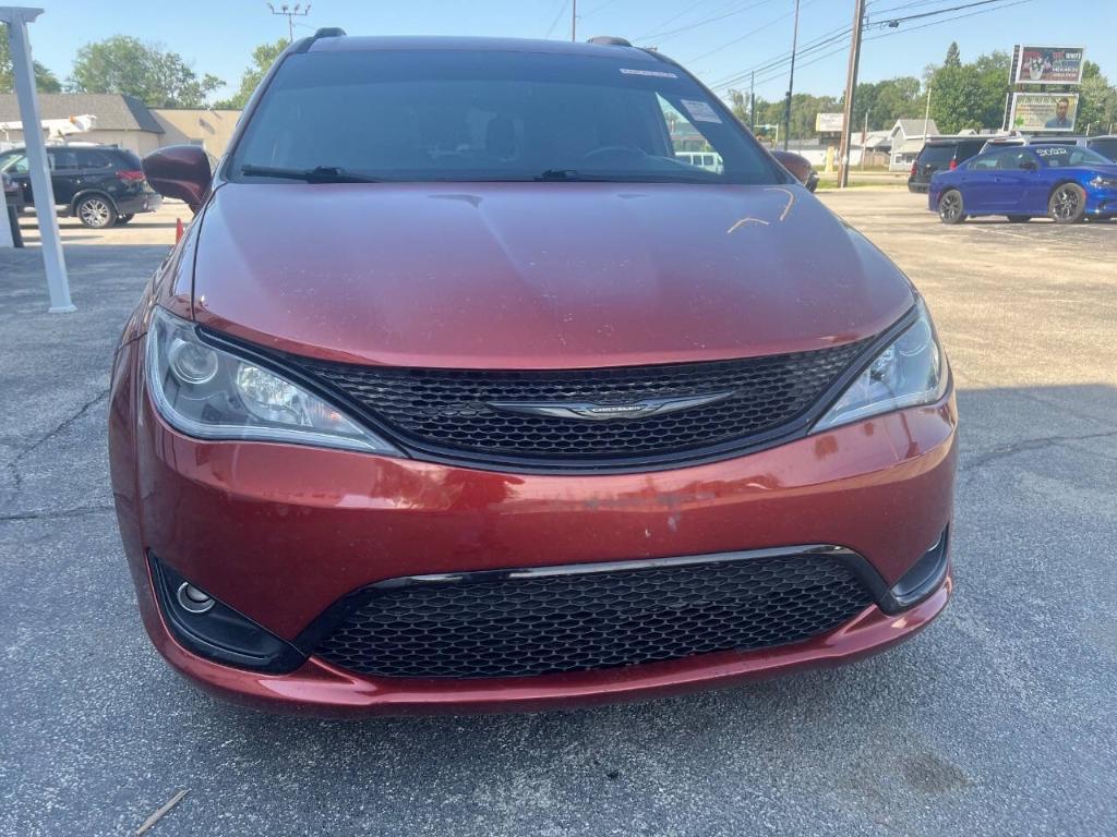 used 2018 Chrysler Pacifica car, priced at $6,995