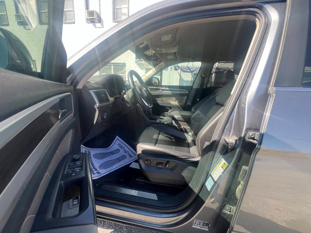 used 2021 Volkswagen Atlas car, priced at $15,995