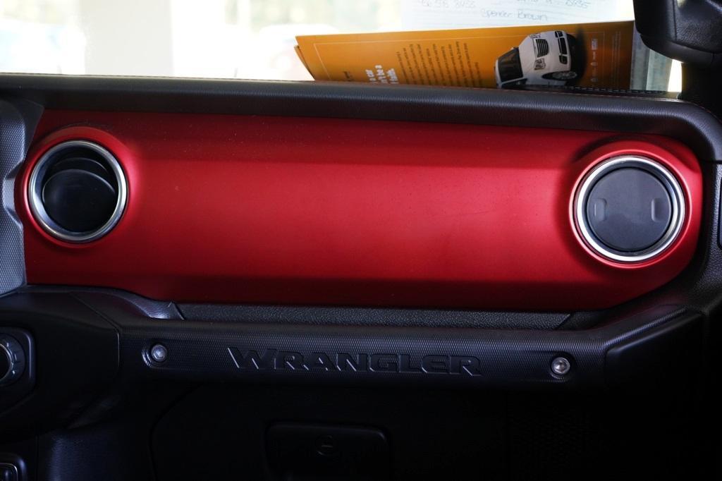 used 2021 Jeep Wrangler Unlimited car, priced at $33,989