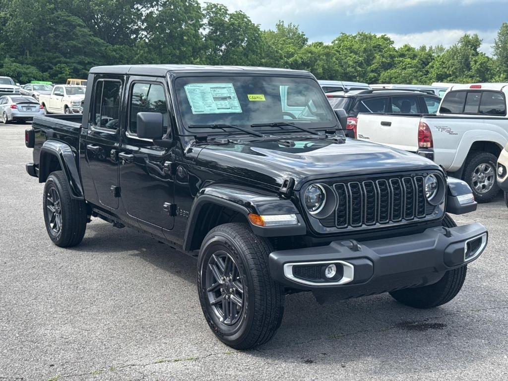 new 2025 Jeep Gladiator car, priced at $38,607