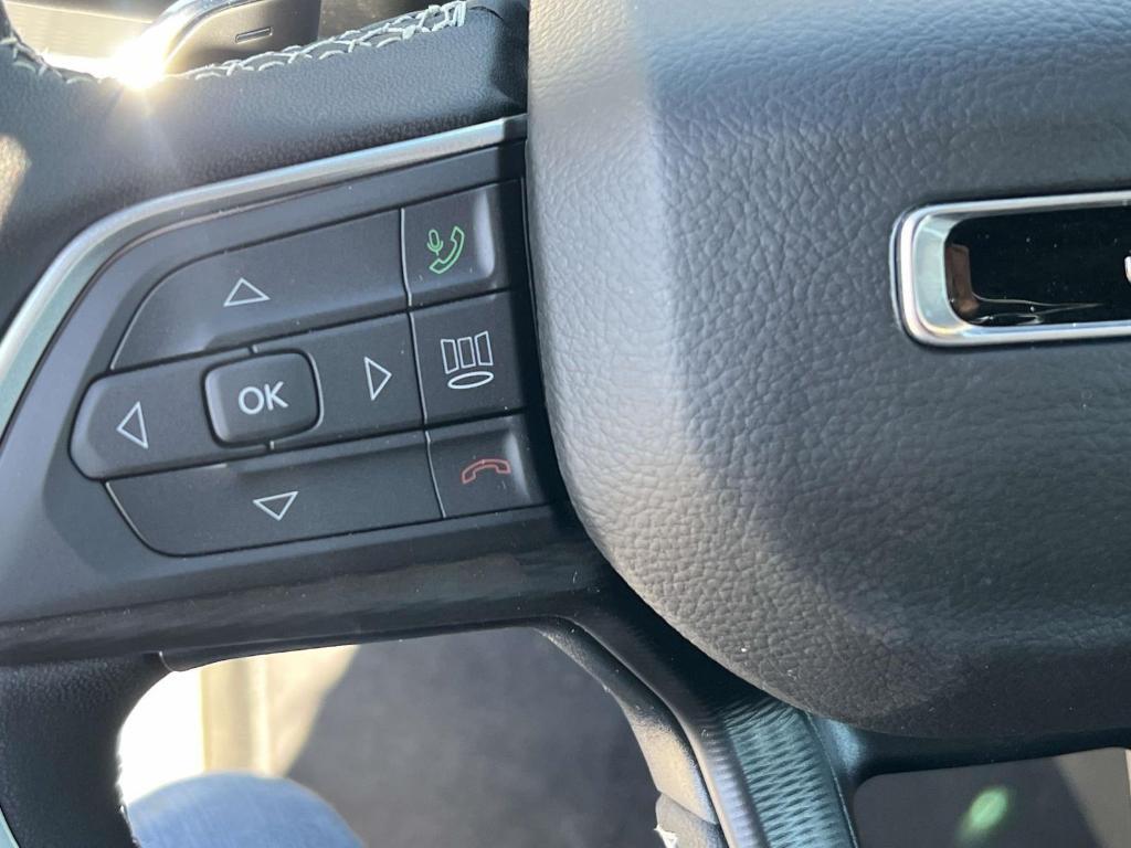 new 2025 Jeep Grand Cherokee L car, priced at $40,142