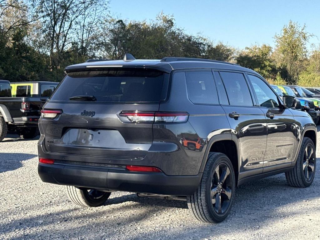 new 2025 Jeep Grand Cherokee L car, priced at $43,922