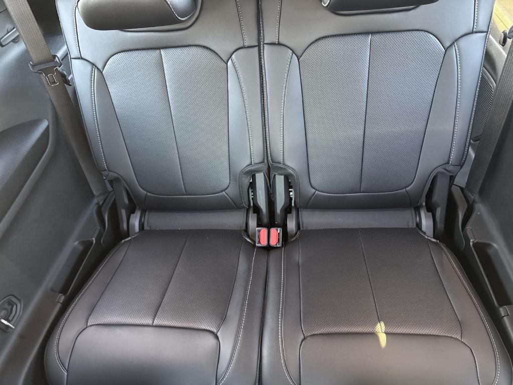 new 2025 Jeep Grand Cherokee L car, priced at $43,922