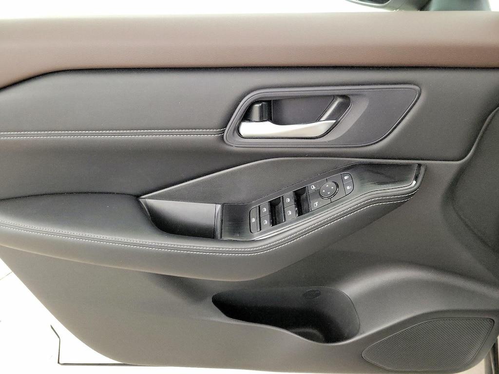 used 2023 Nissan Rogue car, priced at $23,998