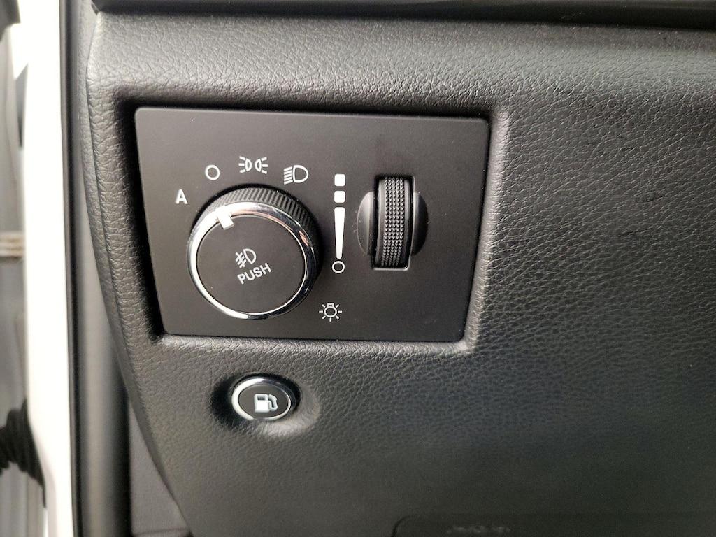 used 2022 Jeep Grand Cherokee WK car, priced at $25,998