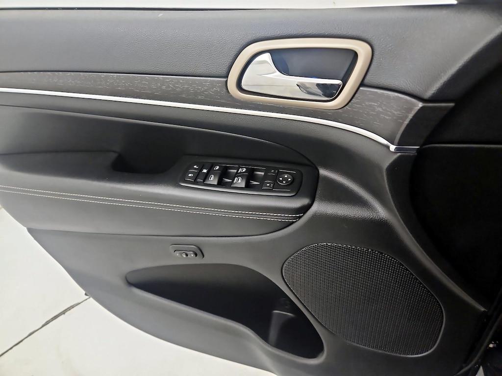 used 2015 Jeep Grand Cherokee car, priced at $17,998