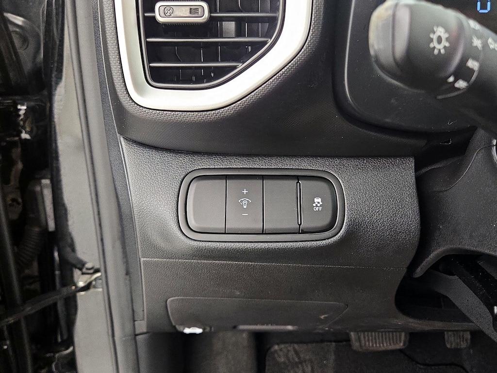 used 2024 Hyundai Venue car, priced at $19,998