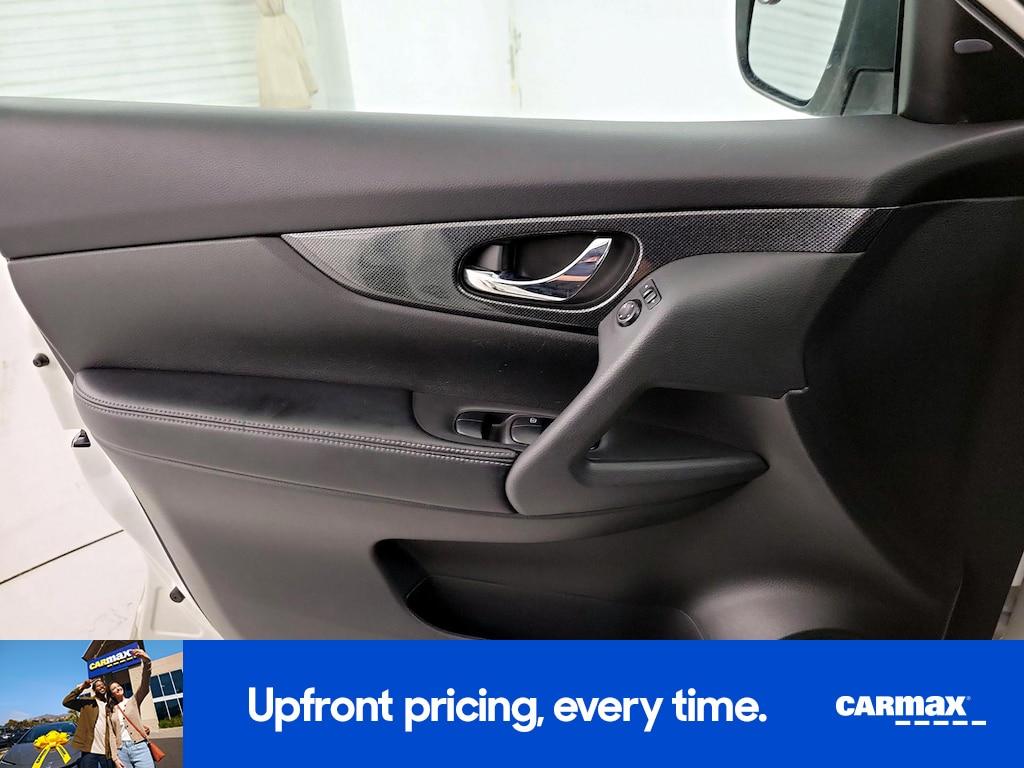 used 2016 Nissan Rogue car, priced at $14,998