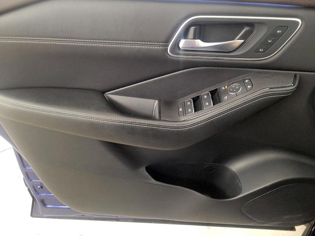 used 2023 Nissan Rogue car, priced at $30,998