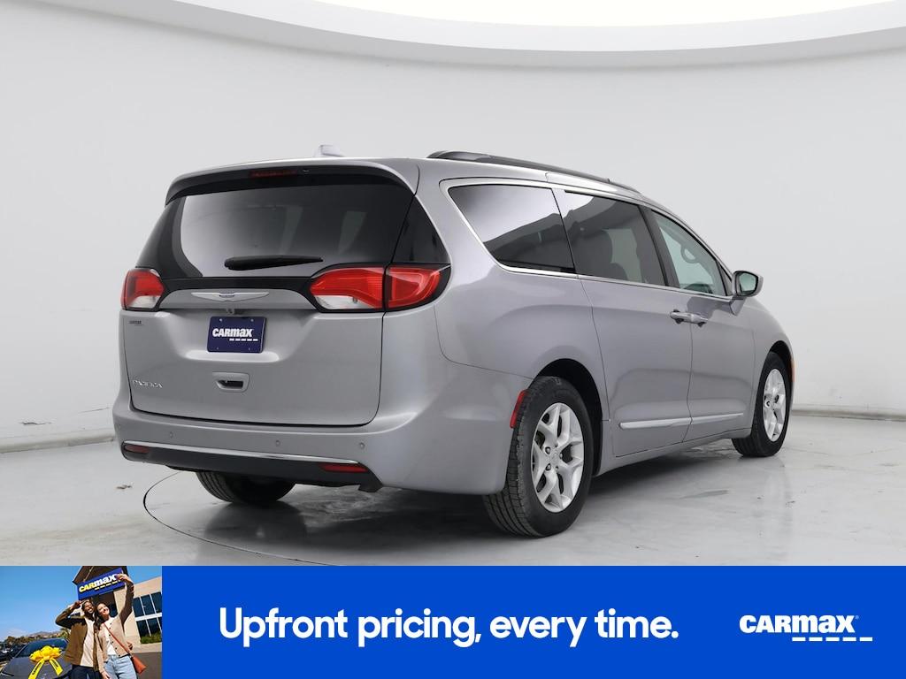 used 2017 Chrysler Pacifica car, priced at $20,998