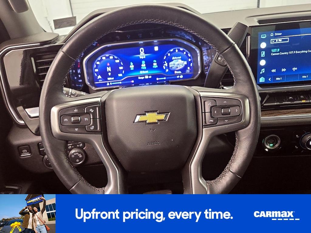 used 2022 Chevrolet Silverado 1500 car, priced at $40,998