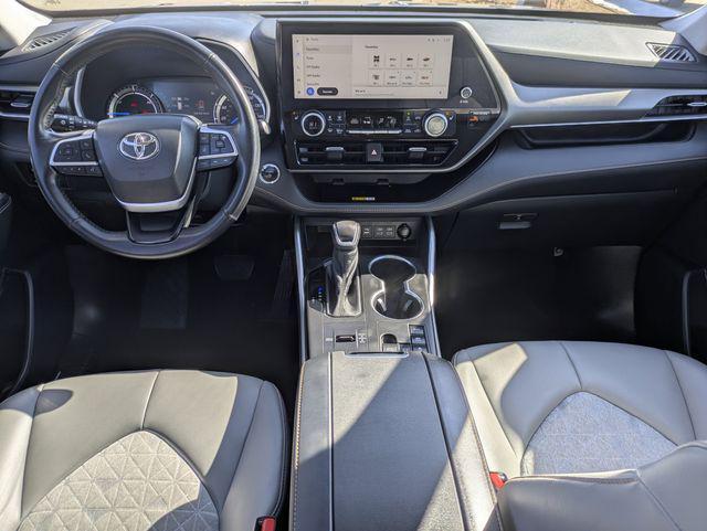 used 2023 Toyota Highlander Hybrid car, priced at $44,359