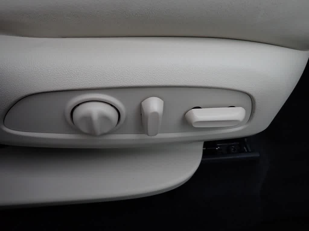 used 2023 Buick Enclave car, priced at $29,625