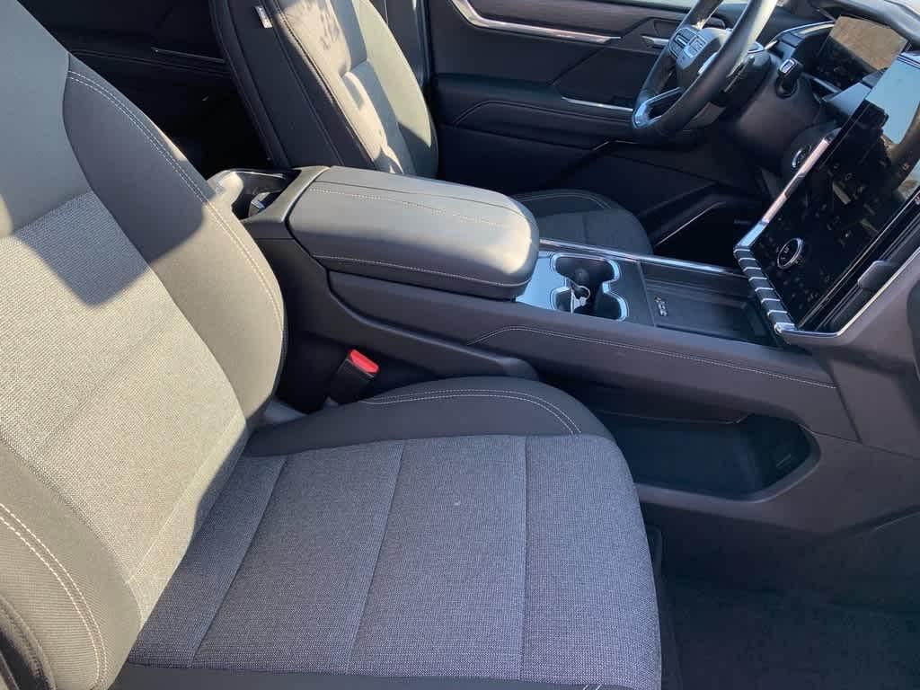 used 2025 GMC Acadia car, priced at $36,500