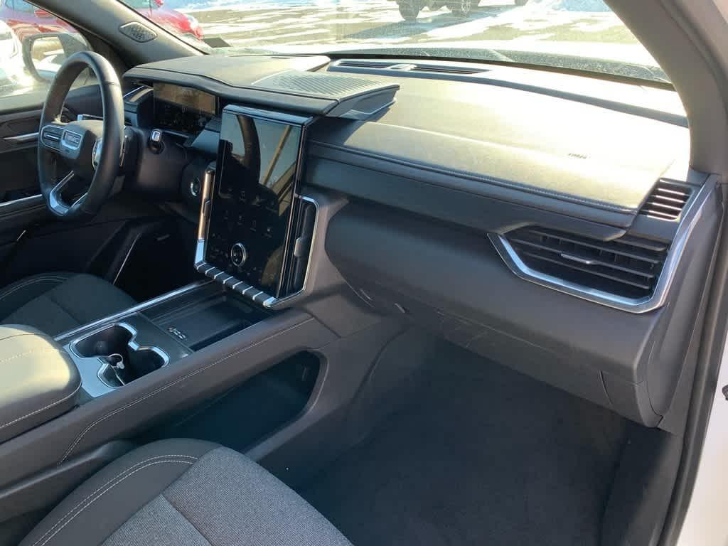 used 2025 GMC Acadia car, priced at $36,500