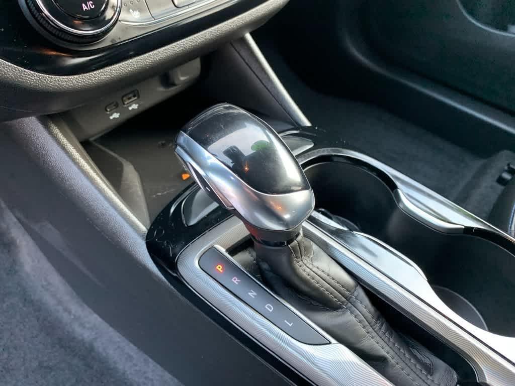 used 2025 Buick Envista car, priced at $25,950