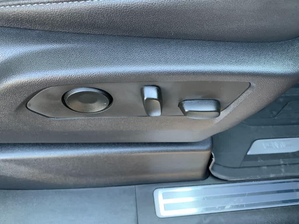 used 2023 GMC Sierra 1500 car, priced at $46,700