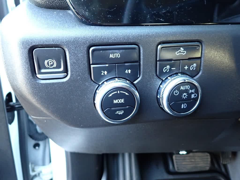 used 2023 GMC Sierra 1500 car, priced at $38,425