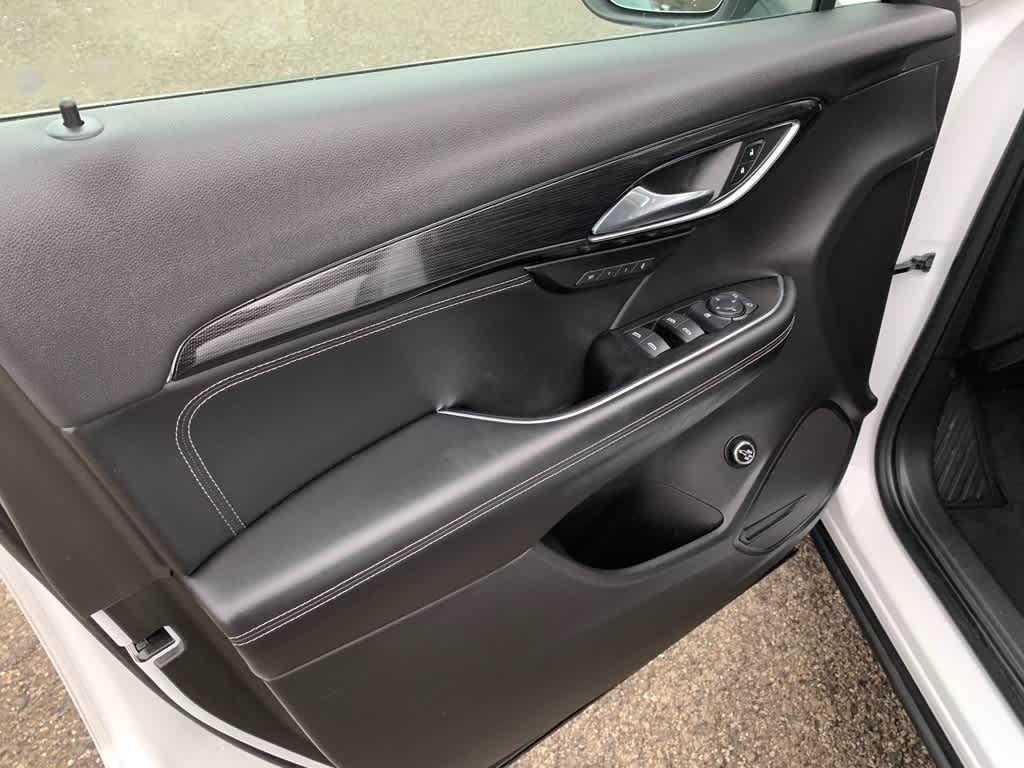 used 2023 Buick Envision car, priced at $29,200