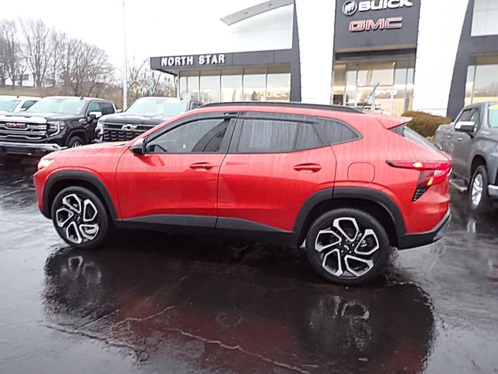 used 2024 Chevrolet Trax car, priced at $22,875