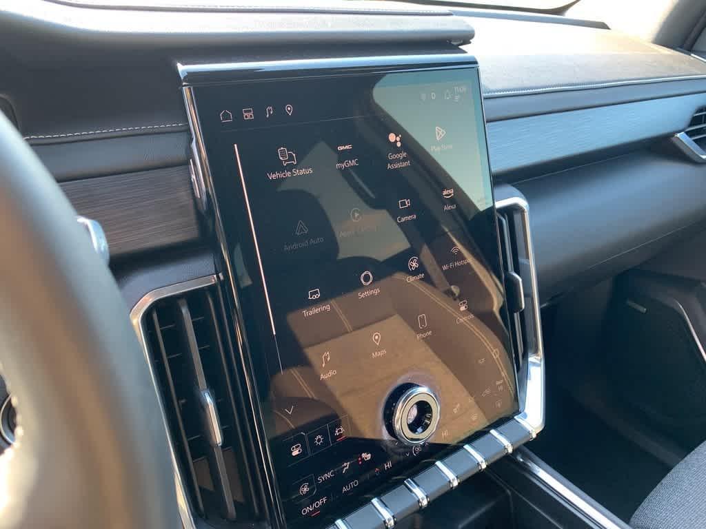 used 2025 GMC Acadia car, priced at $40,998