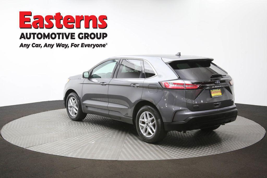 Gray Metallic 2024 Ford Edge SEL